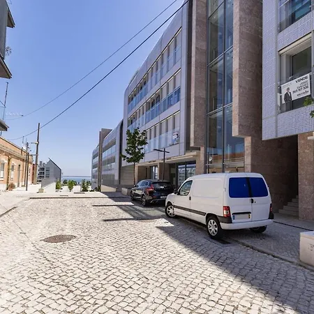 Prata Riverside Xxv By Innkeeper * Lisboa